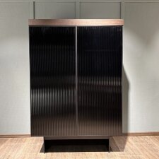 Витрина на ножках Saloni Hiro 441617