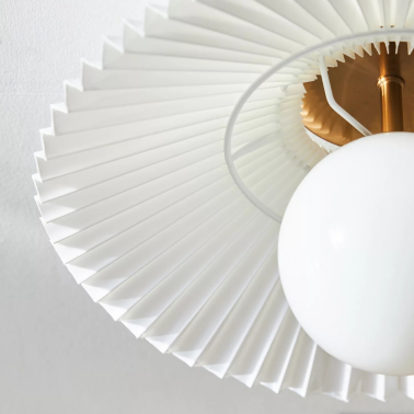 Потолочный светильник с белым абажуром Harriet от Louvre home  - 