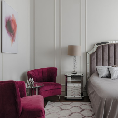 Зеркальная тумбочка прикроватная 3 ящика GD - 