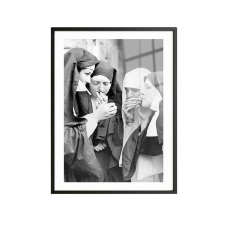 Постер интерьерный Nuns smoking