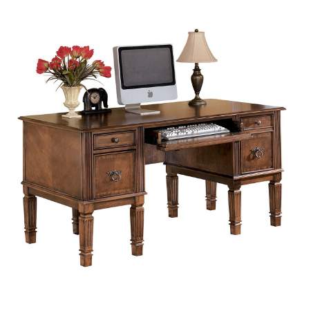 Amerikanskaya Mebel Ashley Furniture Eshli Kupit Mebel I Divany Ashley V Internet Magazine Na Sajte Blomer V Sankt Peterburge Katalog Mebeli Eshli